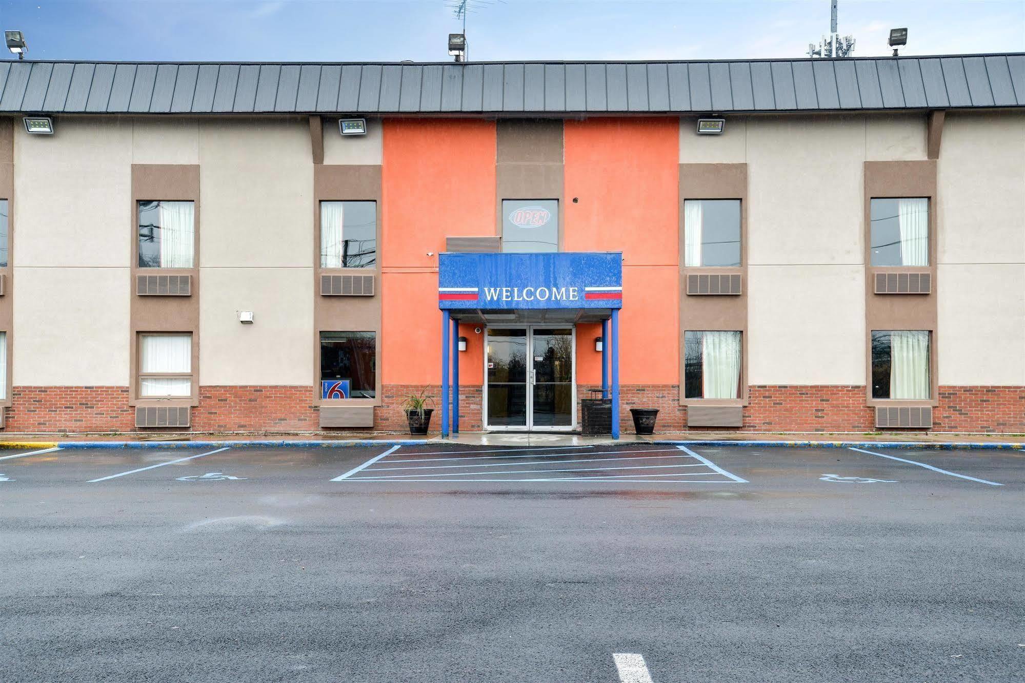 Motel 6-Toledo, Oh マウミー エクステリア 写真