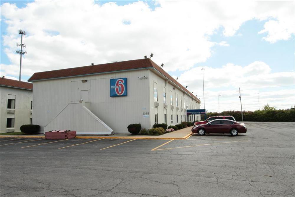 Motel 6-Toledo, Oh マウミー エクステリア 写真